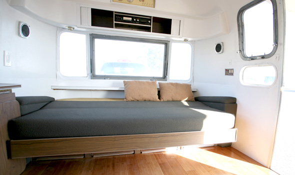 Front goucho sofa/ bed