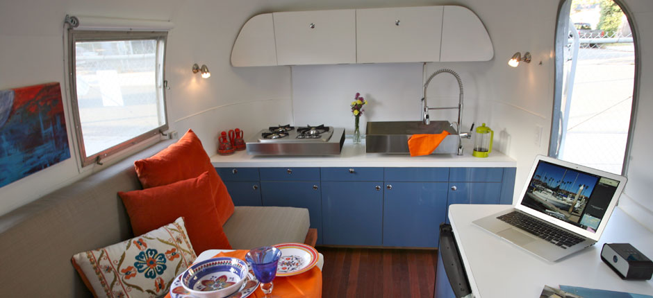 http://hofarc.com/featured/1967-caravel-17-ft-versatile-camper/